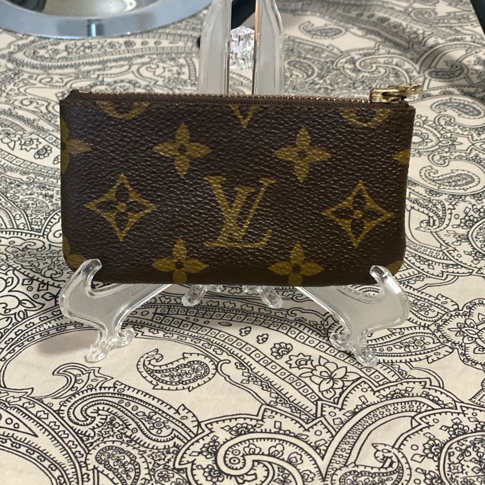 LV Key Cless Monogram
